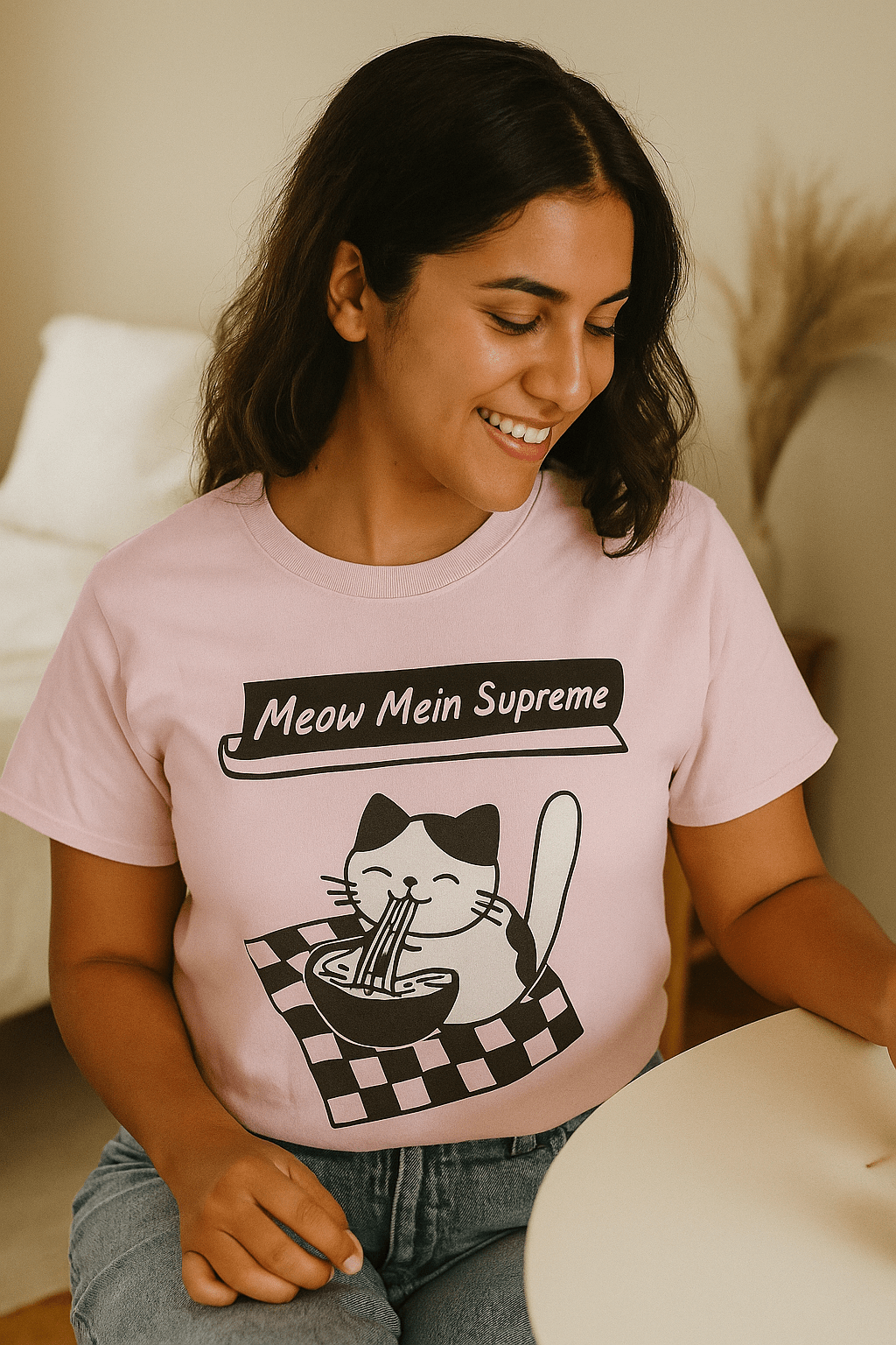Meow Mein Supreme™ Tee – Fun Japanese Noodle Cat Design - Cocolychee