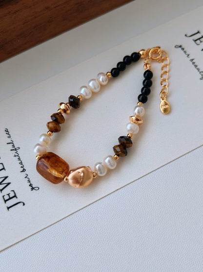 Bracelet with Pearls, Tiger's Eye & Onyx - Cocolychee