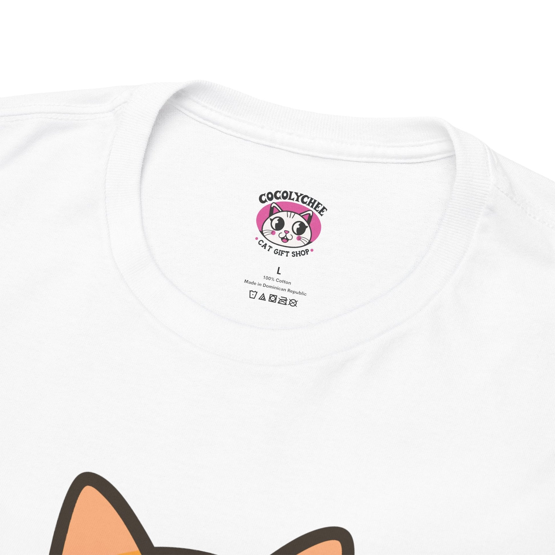CAT MOM™ Floral Tabby Tee – Purrfect for Proud Cat Mamas - Cocolychee