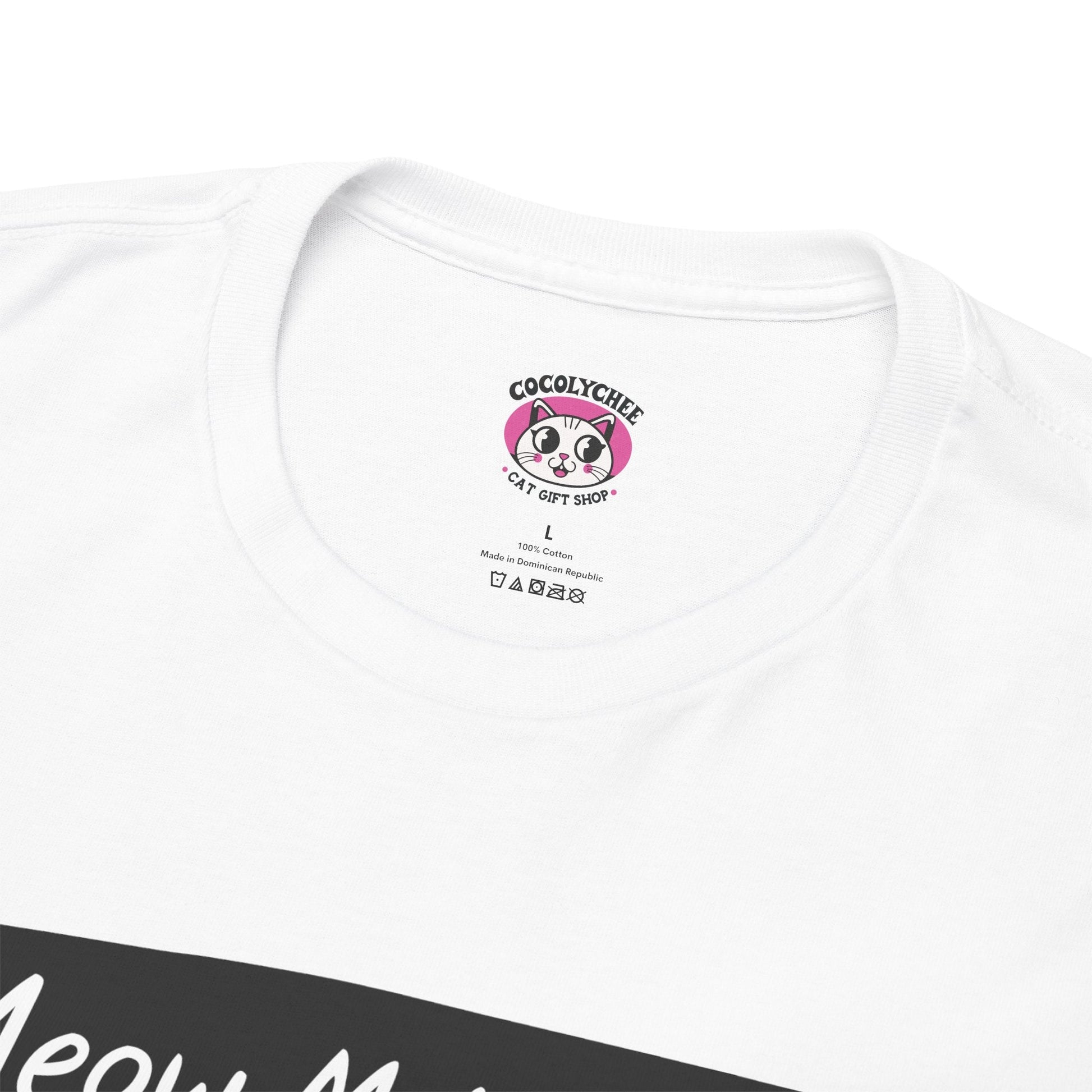Meow Mein Supreme™ Cat & Ramen Graphic Tee - Cocolychee