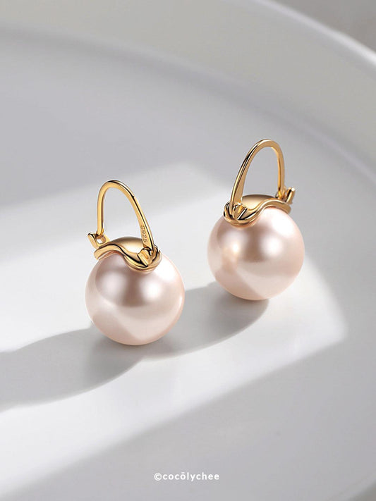 Vintage Gold Shell Pearl Earrings - Cocolychee